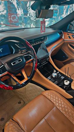 جیپ L گراند شیرۆکی